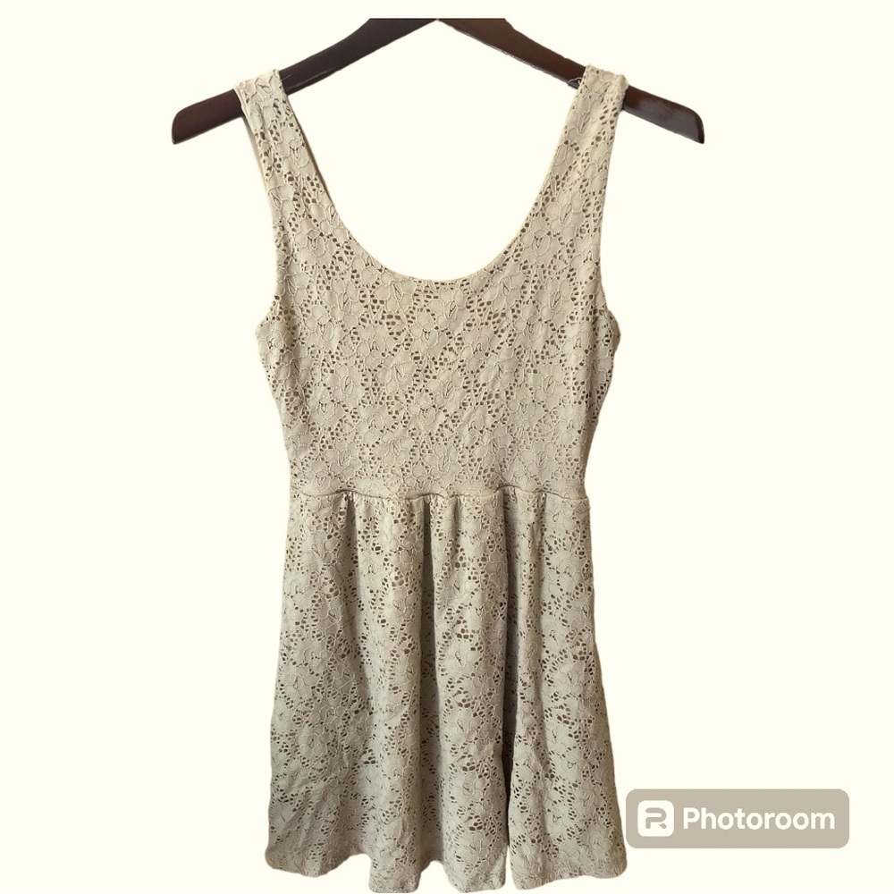 ⚡️ Adorable Baby Laced Doll Dress ~ Size S ⚡️